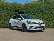 Renault Clio 0.9 TCe Iconic Hatchback 5dr Petrol Manual Euro 6 (s/s) (90 ps) 27