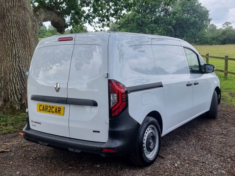 Renault Kangoo LL21 E-TECH START 5