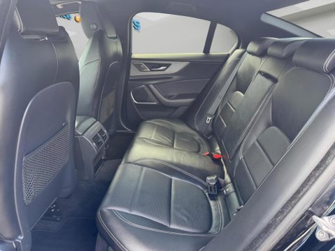 Jaguar XE 2.0 P250i R-Dynamic S Auto Euro 6 (s/s) 4dr 46