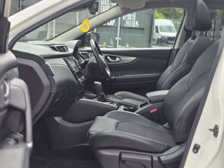 Nissan Qashqai 1.3 DIG-T Tekna SUV 5dr Petrol DCT Auto Euro 6 (s/s) (160 ps) 40
