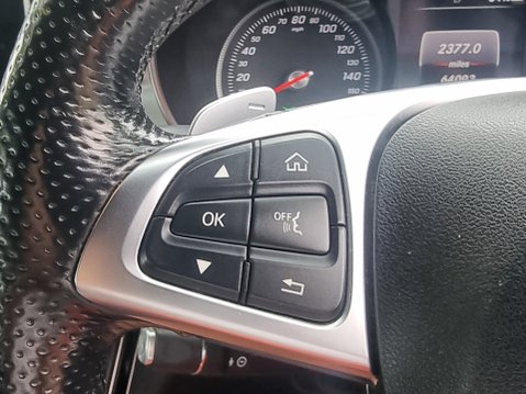 Mercedes-Benz C Class C300h AMG Line Premium 5dr Auto 37