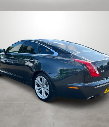 Jaguar XJ 3.0d V6 Premium Luxury 4dr Auto