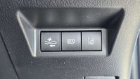 Toyota Yaris 1.5 VVT-h Icon Tech Hatchback 5dr Petrol Hybrid E-CVT Euro 6 (s/s) (100 ps) 25
