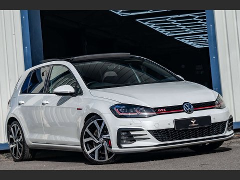 Volkswagen Golf 2.0 Golf GTi Performance TSi Semi-Auto 5dr 30