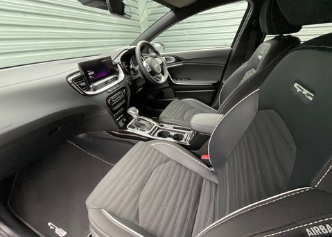 Kia Pro Ceed 1.5T GDi ISG GT-Line DCT 11