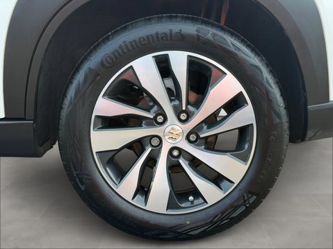 Suzuki S-Cross 1.4 Boosterjet 48V Hybrid Ultra 5dr 11