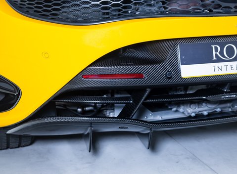 McLaren 750S 33