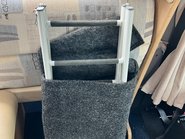 Auto-Sleepers Nuevo ES 4 BERTH PEUGEOT BOXER 2.2 HDI CHASSIS 18