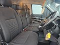 Ford Transit Custom 300 LIMITED DCIV ECOBLUE 9