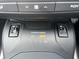 Toyota Avensis 1.8 Avensis Excel Valvematic CVT 5dr 41