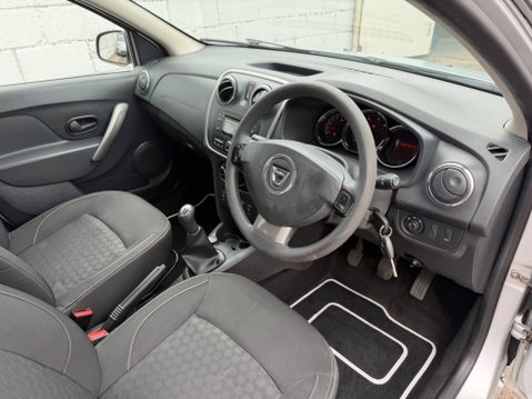 Dacia Sandero 1.5 dCi Laureate Euro 5 5dr 33