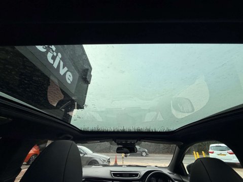 Nissan Qashqai 1.5 Qashqai N-Vision dCi 5dr 15