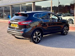 Nissan Qashqai 1.6 Qashqai Tekna dCi 5dr 8
