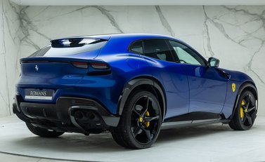 Ferrari Purosangue 6