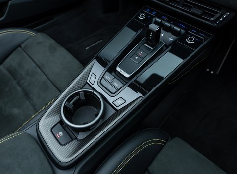 Porsche 911 Targa 4 GTS (992) 28