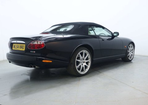 Jaguar XKR 4.2 Convertible 2dr Petrol Automatic (304 g/km, 400 bhp) 13