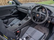 Porsche 718 GT4 RS 10