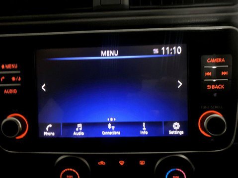 Nissan LEAF 39kWh Acenta Hatchback 5dr Electric Auto (150 ps) Air Con - Alloys - DAB Ra 15