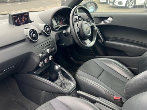 Audi A1 1.4 TFSI Black Edition S Tronic Euro 5 3dr 22