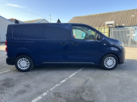 Toyota Proace L1 ICON 8