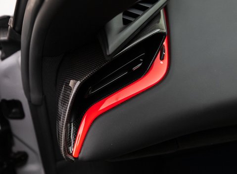 Ferrari SF90 Stradale 25