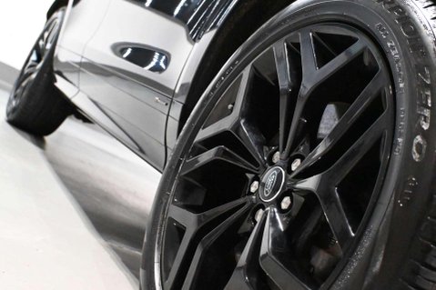 Land Rover Range Rover Evoque R-DYNAMIC HSE MHEV 43