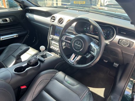 Ford Mustang BULLITT 29