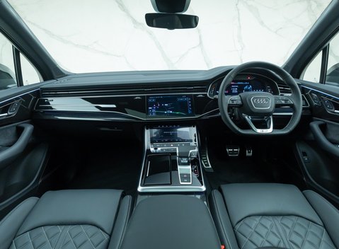 Audi SQ7 BLACK EDITION 21