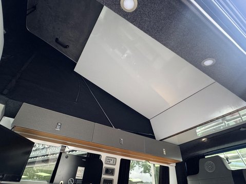 Volkswagen Transporter T28 TDI P/V HIGHLINE 52