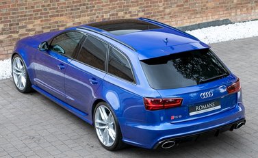 Audi RS6 Avant 9