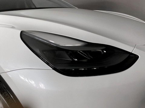 Tesla Model Y SUV 5dr Electric Auto RWD (346 ps) Pan Roof - Sat Nav - Alloys 9