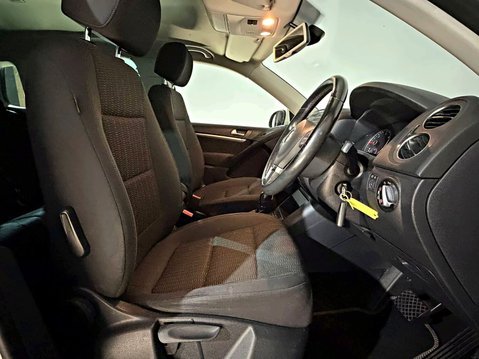 Volkswagen Tiguan SE TDI BLUEMOTION TECHNOLOGY 4MOTION DSG 17
