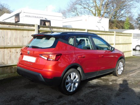 SEAT Arona 1.0 TSI SE TECHNOLOGY 5 Dr 4
