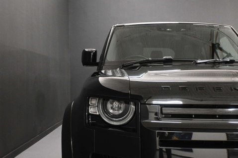 Land Rover Defender 3.0 Defender X-Dynamic HSE D MHEV A 4WD 5dr 52