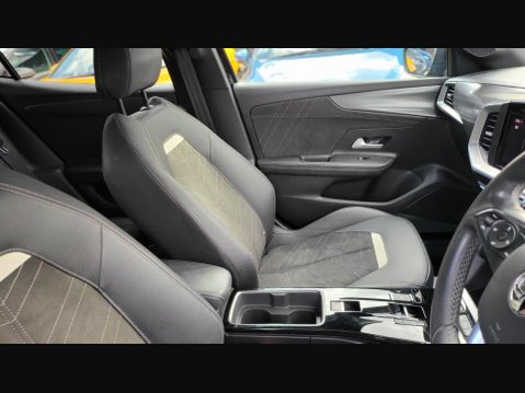 Vauxhall Mokka ULTIMATE NAV 34