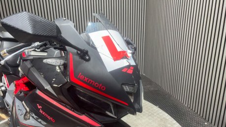 Lexmoto LXR 2020 20K RUNNING PROJECT SPORTS BIKE 125CC 1 OWNER 25