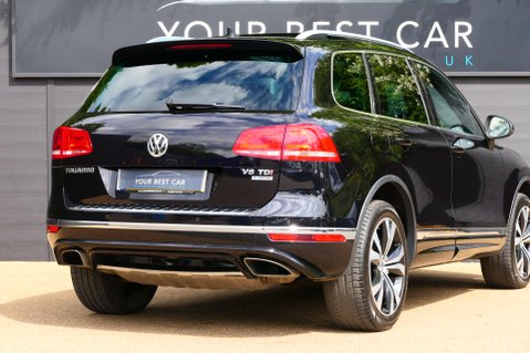 Volkswagen Touareg 3.0 Touareg V6 R-Line TDI BlueMotion Technology Auto 4WD 5dr 12