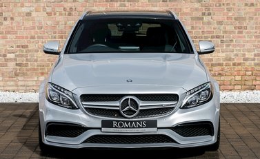 Mercedes-Benz C Class C63 Estate 32