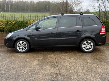 Vauxhall Zafira 1.8 Zafira Design Nav 5dr 22