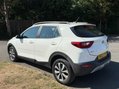 Kia Stonic 2 **10,841 MILES** 6