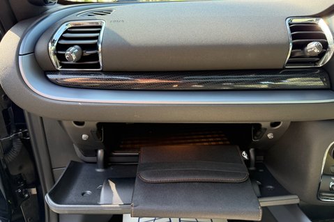 Mini Clubman COOPER EXCLUSIVE AUTOMATIC - NAV PLUS -PAN ROOF -HARMAN KARDON -MATRIX LED 72