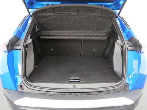 Peugeot e-2008 50kWh Allure Auto 5dr 26