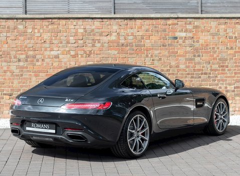 Mercedes-Benz Amg GT GT S 7