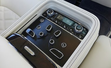 Bentley Mulsanne Mulliner 14