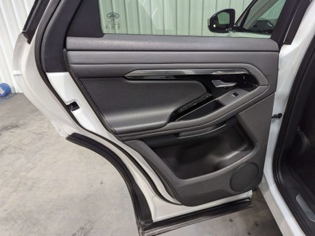 Land Rover Range Rover Evoque 2.0 Range Rover Evoque R-Dynamic S D Auto 4WD 5dr 68