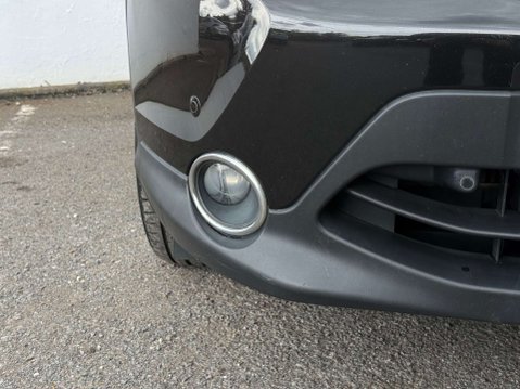 Nissan Qashqai 1.5 dCi Acenta Premium SUV 5dr Diesel Manual 2WD Euro 5 (s/s) (110 ps) 18