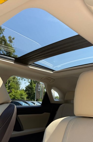 Lexus RX 450H LUXURY - PANORAMIC SUNROOF - RARE COLOUR COMBO 