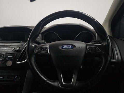 Ford Focus 1.0 Focus Zetec 5dr 43