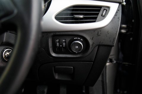 Vauxhall Astra SRI NAV 15