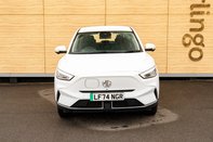 MG ZS SE 6